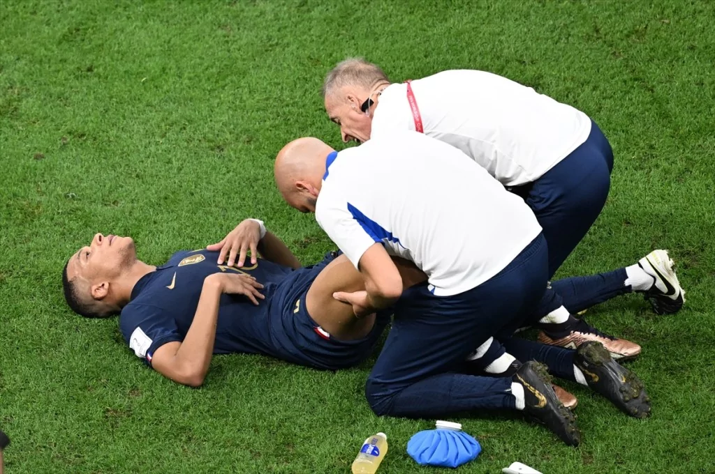 Finalin adı Arjantin - Fransa