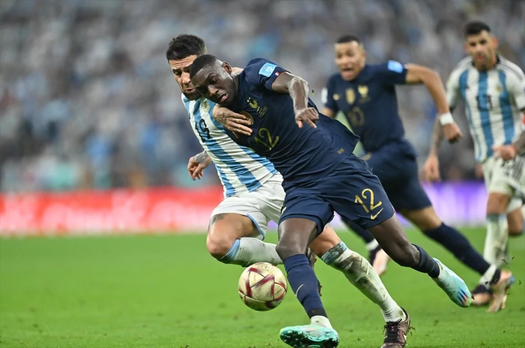 Finalin adı Arjantin - Fransa