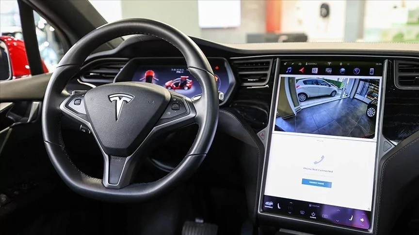 Aynı dönemde yollara çıkacaklar! Tesla-Togg rekabeti