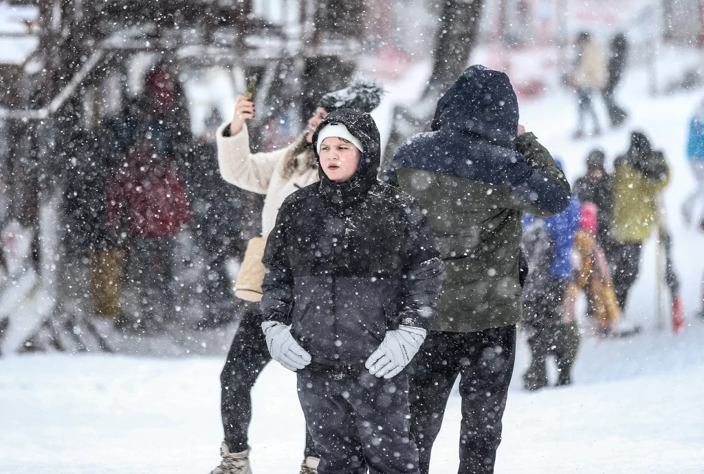 Uludağ'da kayak sezonu açıldı