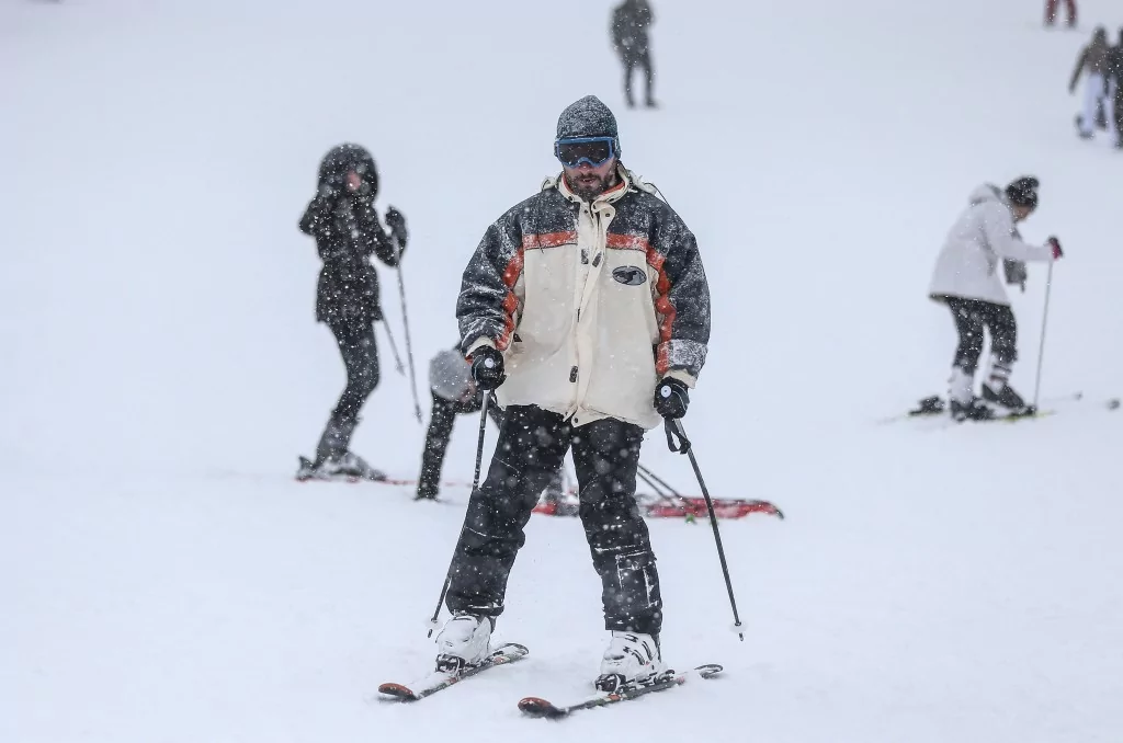 Uludağ'da kayak sezonu açıldı