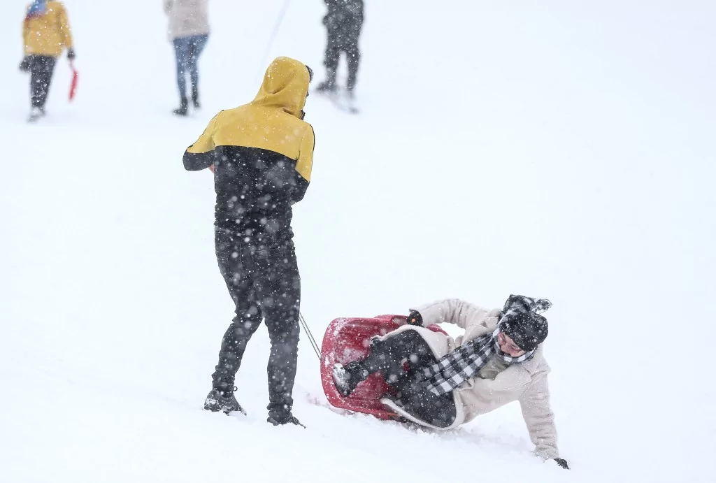 Uludağ'da kayak sezonu açıldı