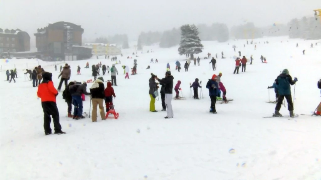 Uludağ'da kayak sezonu açıldı