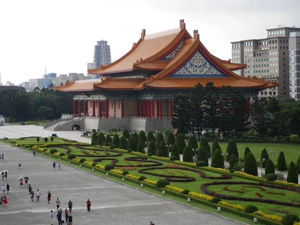 Tayvan, ülkeyi ziyaret edecek turistlere 165 dolar ödeyecek