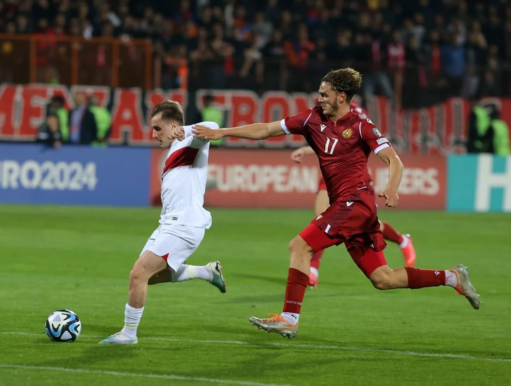 Türkiye Ermenistan'da galip