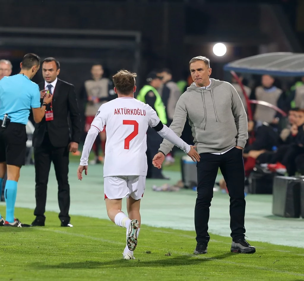 Türkiye Ermenistan'da galip