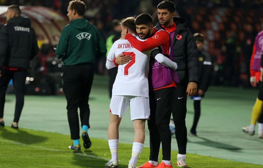 Türkiye Ermenistan'da galip