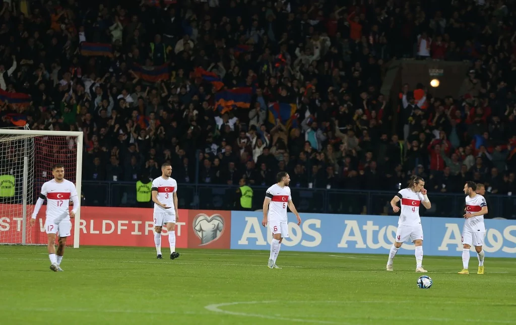 Türkiye Ermenistan'da galip