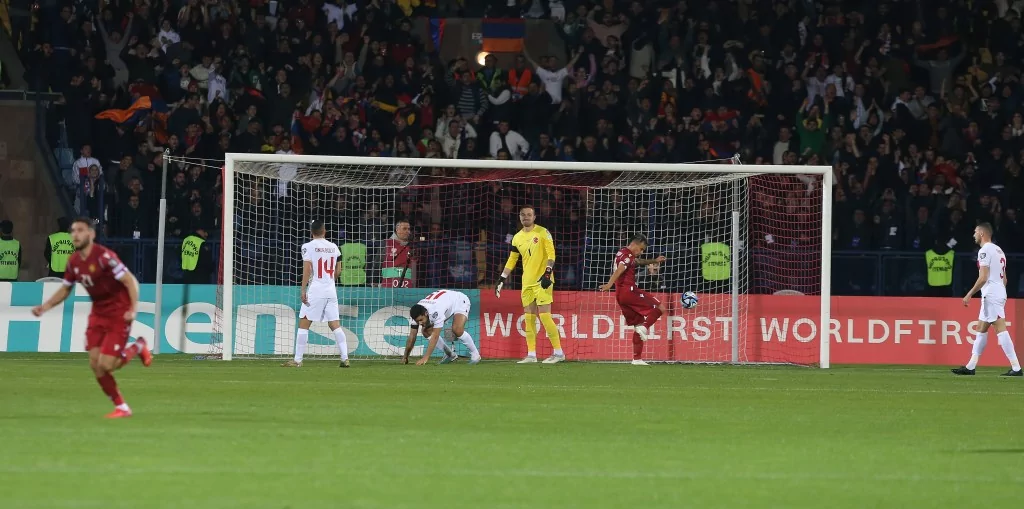 Türkiye Ermenistan'da galip