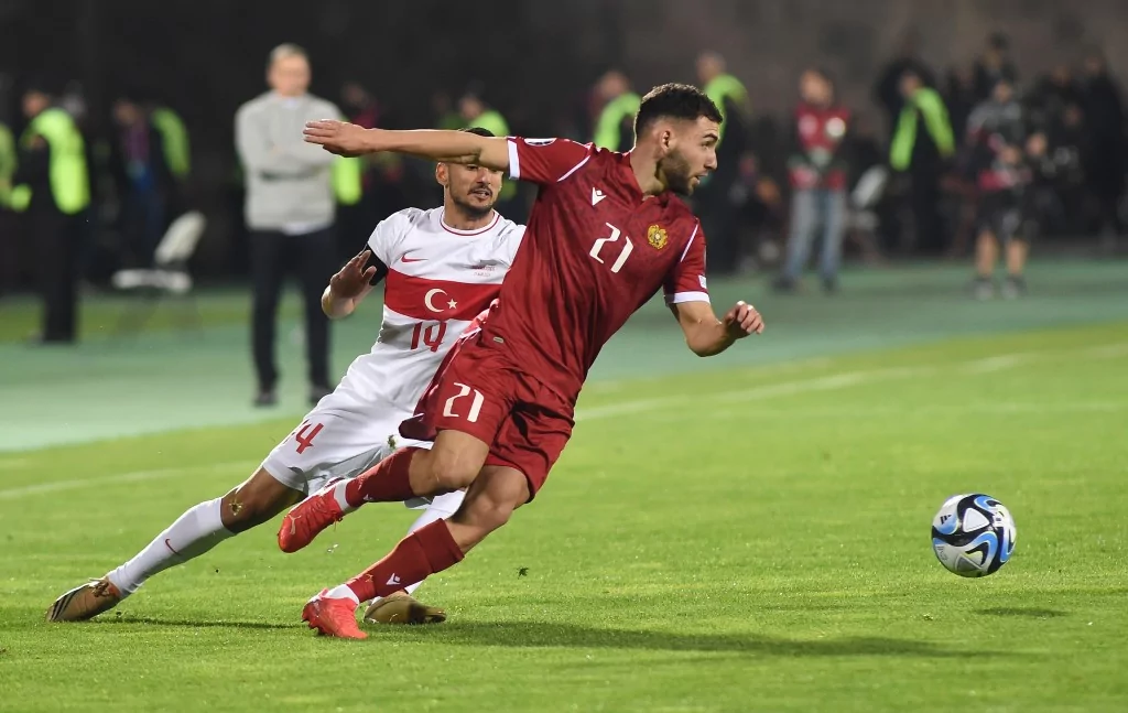 Türkiye Ermenistan'da galip