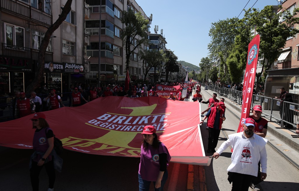 Bursa'da 1 Mayıs coşkuyla kutlandı