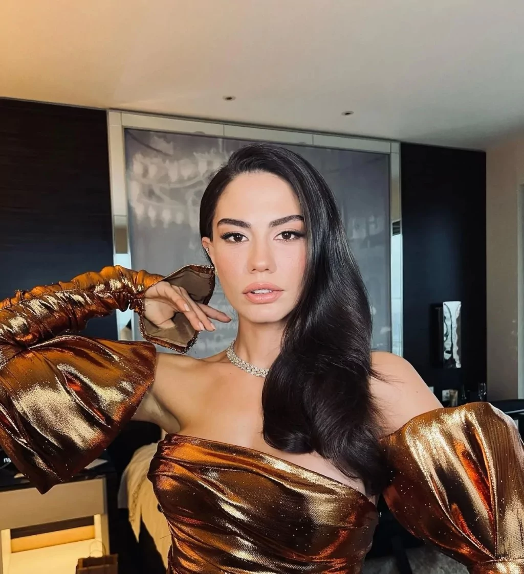 Ünlü isimler Cumhurbaşkanı adayını açıkladı