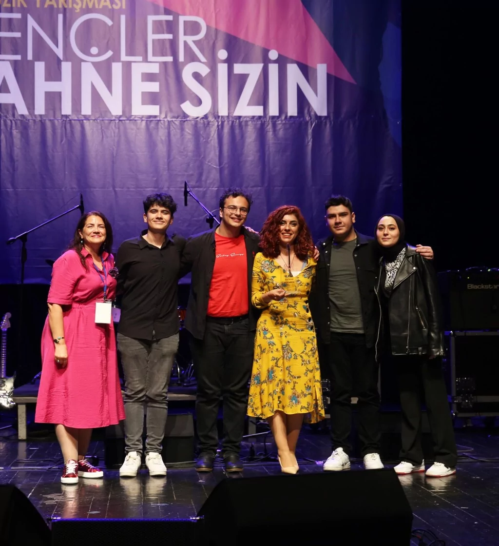 Bursa Liseli Gençler Müzik Yarışması'nda en iyiler belli oldu