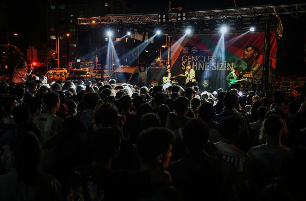 Bursa Liseli Gençler Müzik Yarışması'nda en iyiler belli oldu