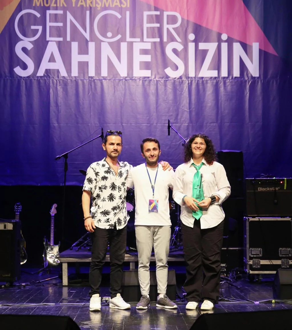 Bursa Liseli Gençler Müzik Yarışması'nda en iyiler belli oldu