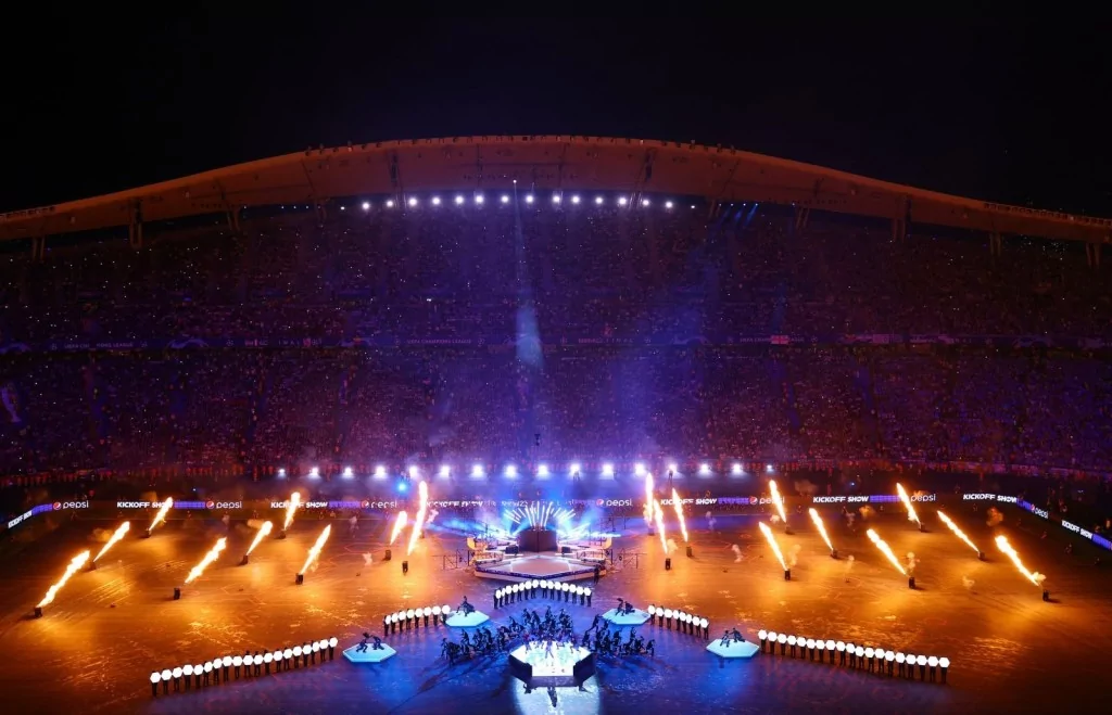 İstanbul'daki tarihi Şampiyonlar Ligi finali öncesinde görsel şölen