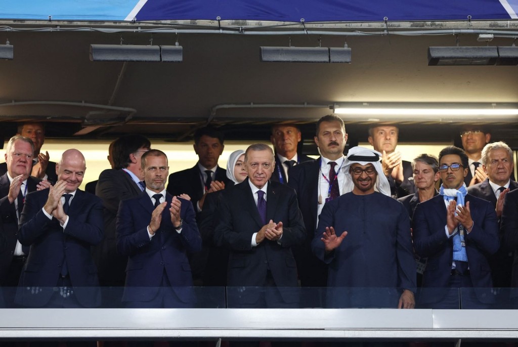 İstanbul'daki tarihi Şampiyonlar Ligi finali öncesinde görsel şölen