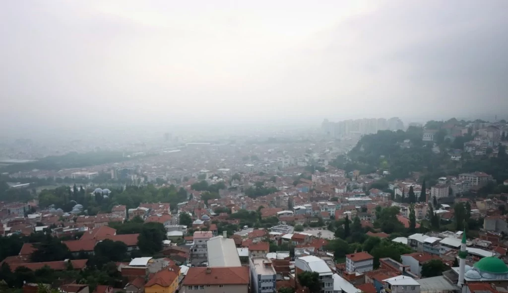 Bursa'da sis etkili oldu