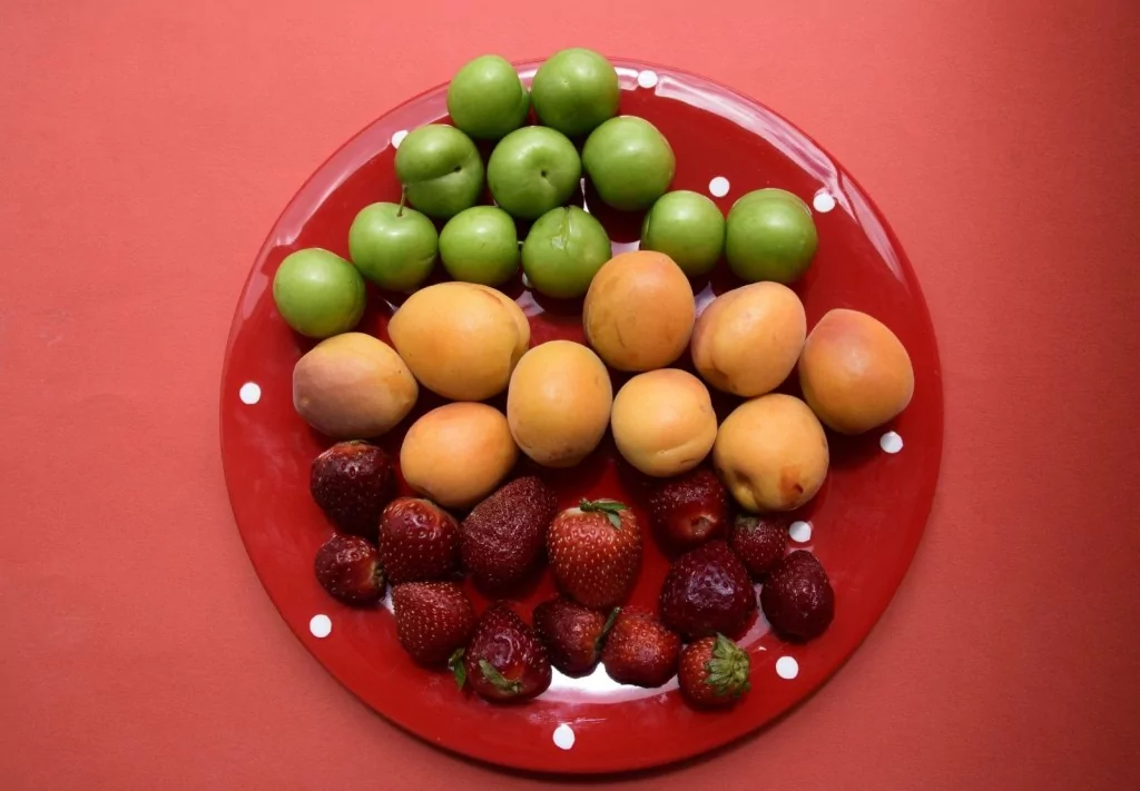 Meyve ve sebzeleri böyle yıkayın!