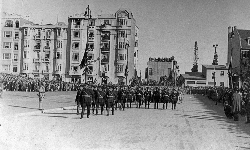 1923'den bugüne Cumhuriyet Bayramı