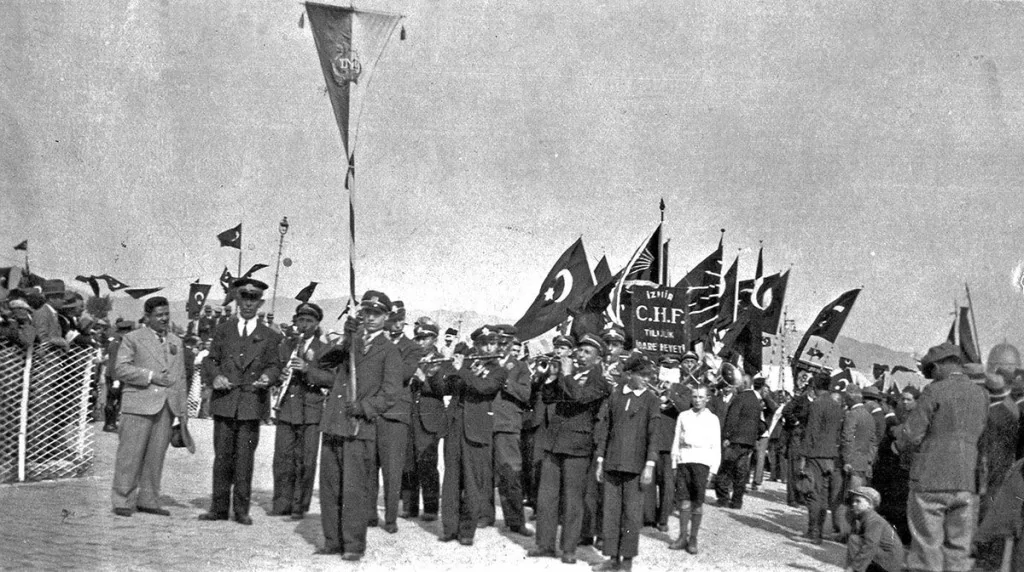 1923'den bugüne Cumhuriyet Bayramı