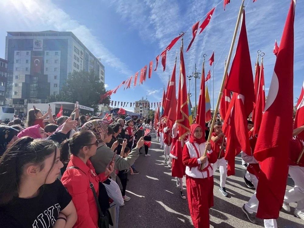 Türkiye'nin dört bir yanında kutlamalar başladı