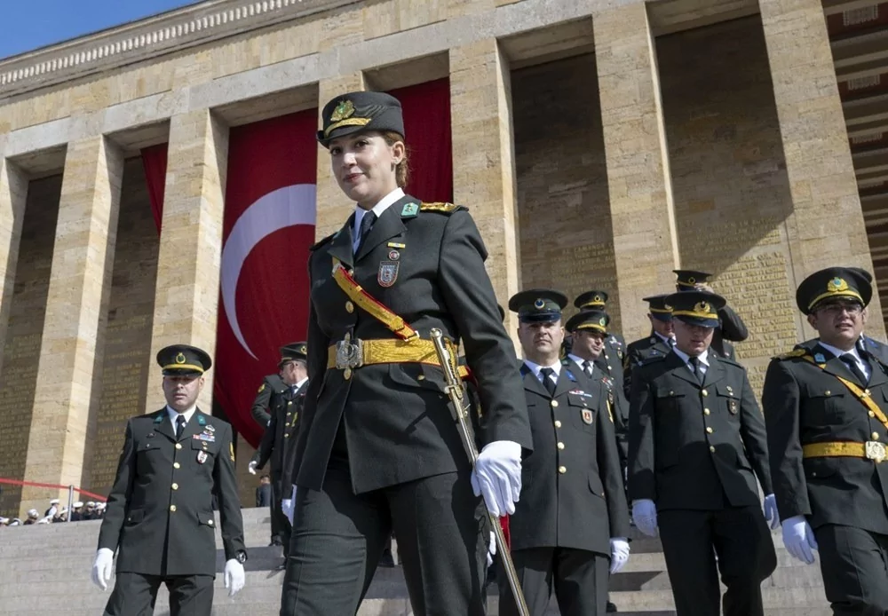 Türkiye'nin dört bir yanında kutlamalar başladı