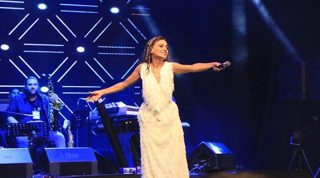 Ünlü isimlerin yılbaşı konser tarifesi belli oldu! İşte rekorun sahibi