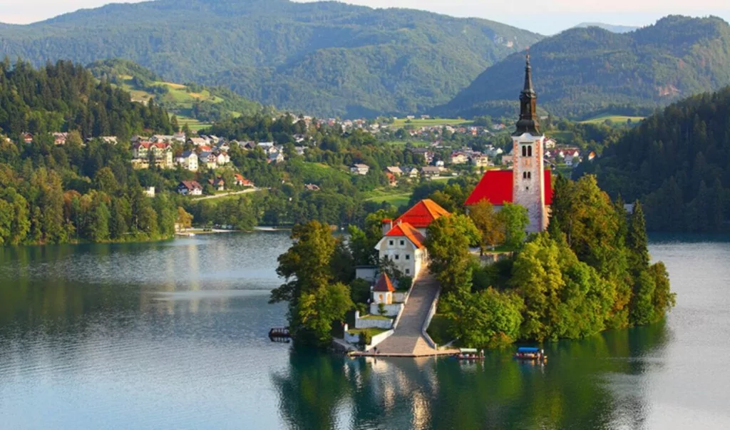 Dünyanın en huzurlu ülkeleri açıklandı: Türkiye listede var mı?