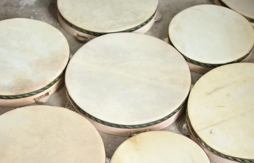 Bursalı Enver usta 60 yıldır mesleğini devam ettiriyor