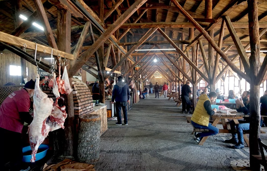 Bursa'nın 4 asırdır geleneksel lezzetler durağı: Tahıl Hanı