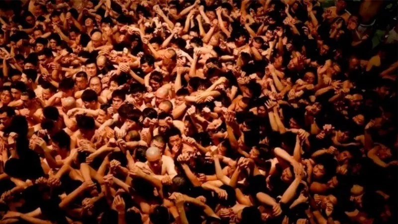 1250 yıllık "çıplak festival": Tarihte ilk kez kadınlar da katıldı