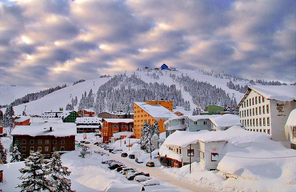 Dünyanın en romantik şehirleri açıklandı: Listede Bursa da var!