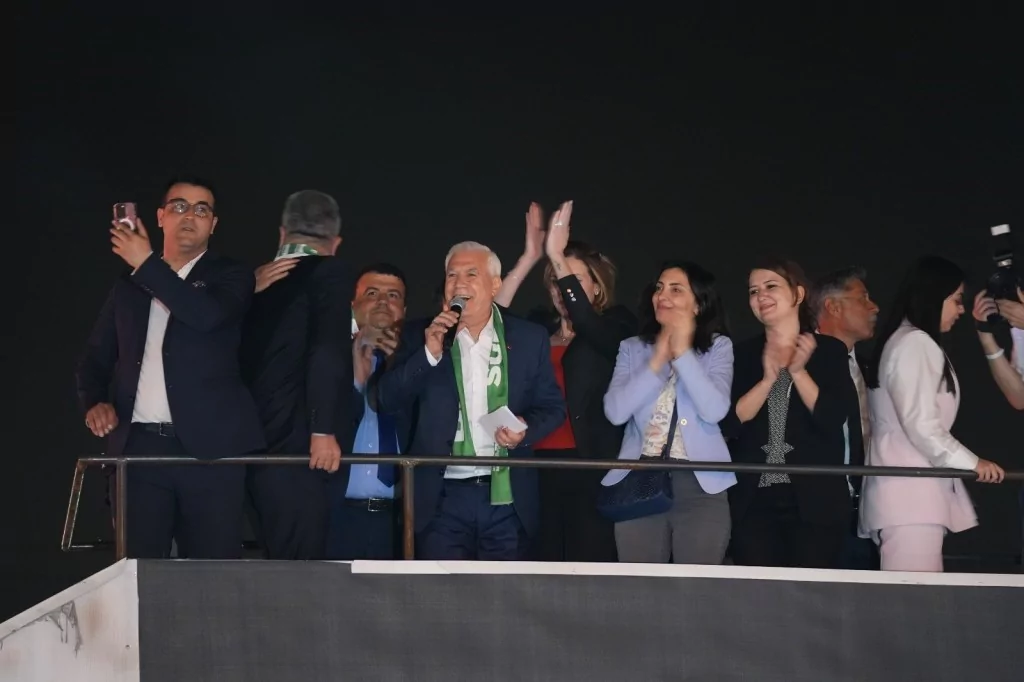 Bursa Büyükşehir Belediye Başkanı Bozbey: Bu değişimin kahramanı sizlersiniz