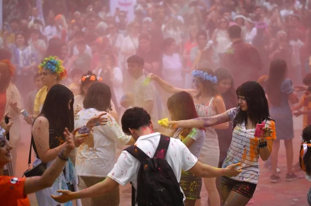 12. Uluslararası Portakal Çiçeği Karnavalı'ndan birbirinden renkli görüntüler