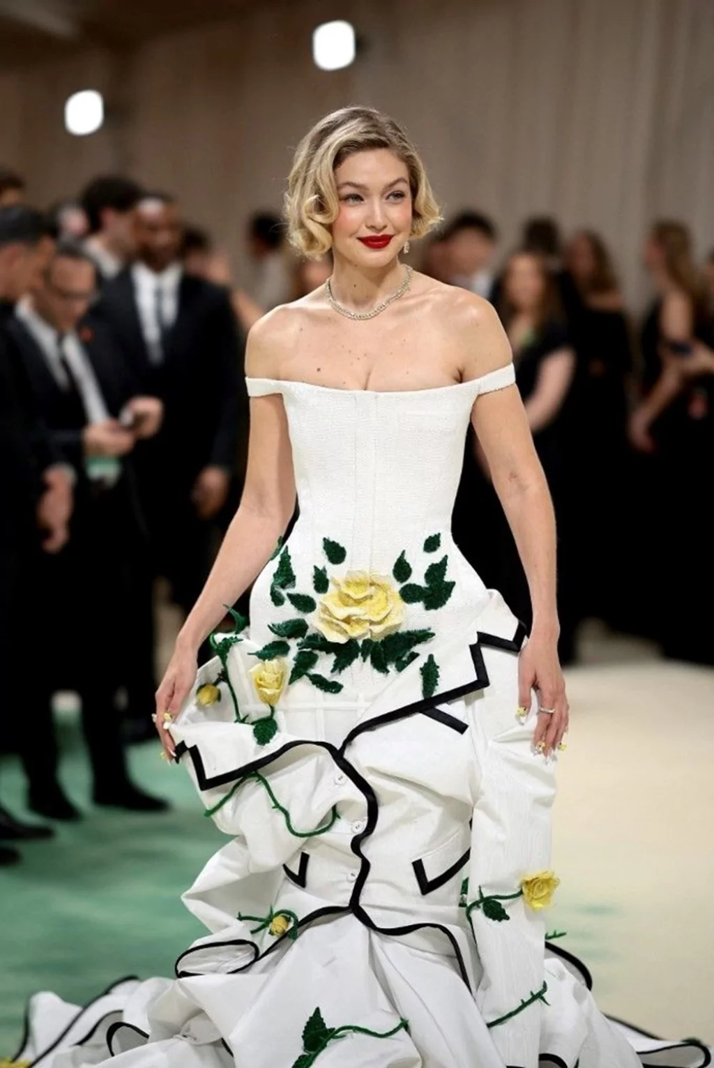 Met Gala'da şıklık yarışı
