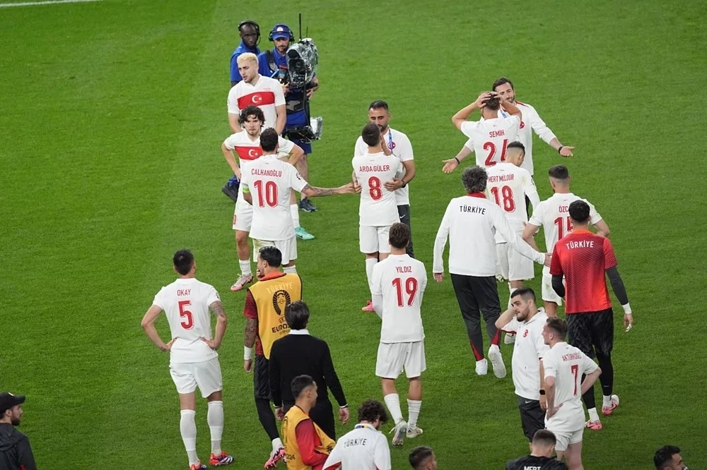 Milli yıldızların vedası dış basında: Dramatik bir son!