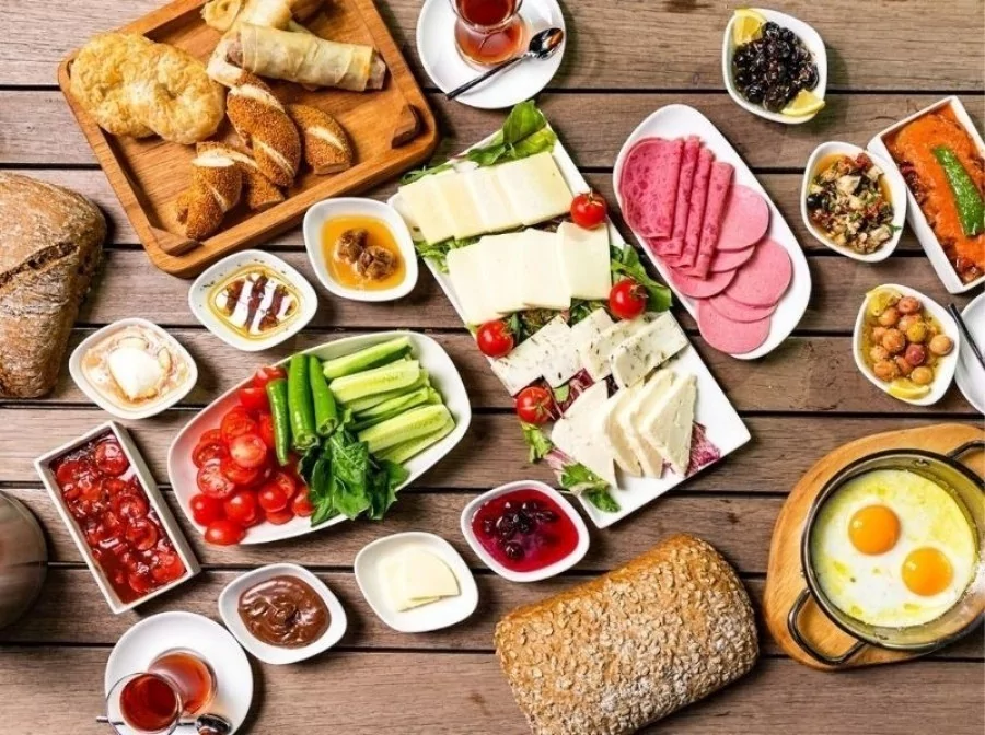 Bursa'da kahvaltı fiyatları cep yakıyor! (Bursa kahvaltı fiyatları güncel)