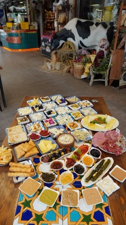 Bursa'da kahvaltı fiyatları cep yakıyor! (Bursa kahvaltı fiyatları güncel)