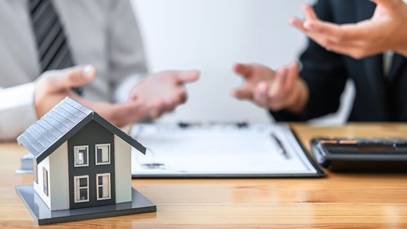 Uzmanı yanıtladı: Ev, araba ne zaman alınmalı?