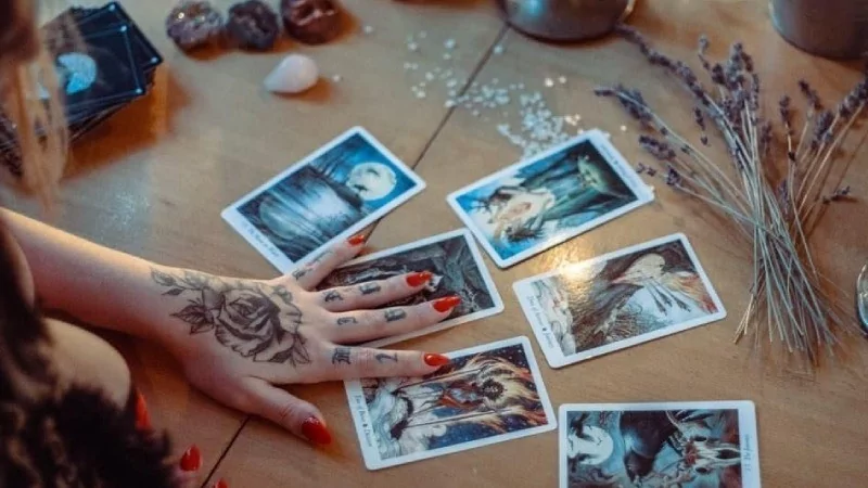 Falınızda çıkanlar neden hep doğruymuş gibi gelir?