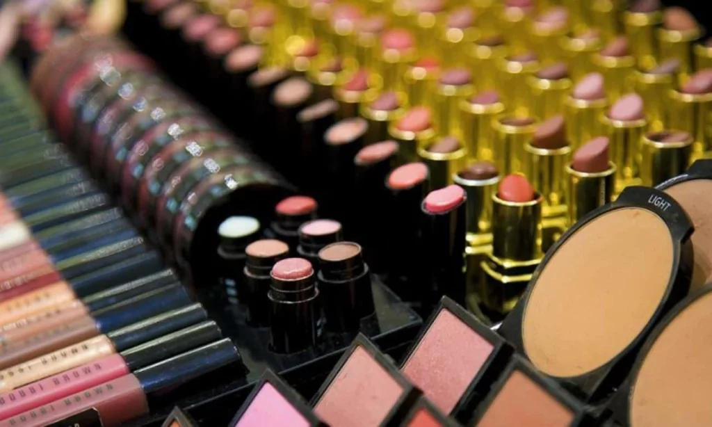 Kozmetik ürünlerinde tehlike!