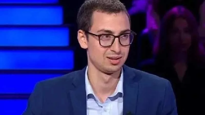 Oktay Kaynarca'nın sunduğu Kim Milyoner Olmak İster'e "Süleyman Çakır" sorusu