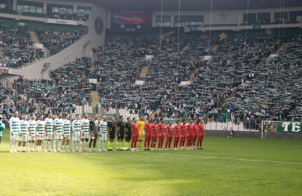 Bursaspor yeniden lider!