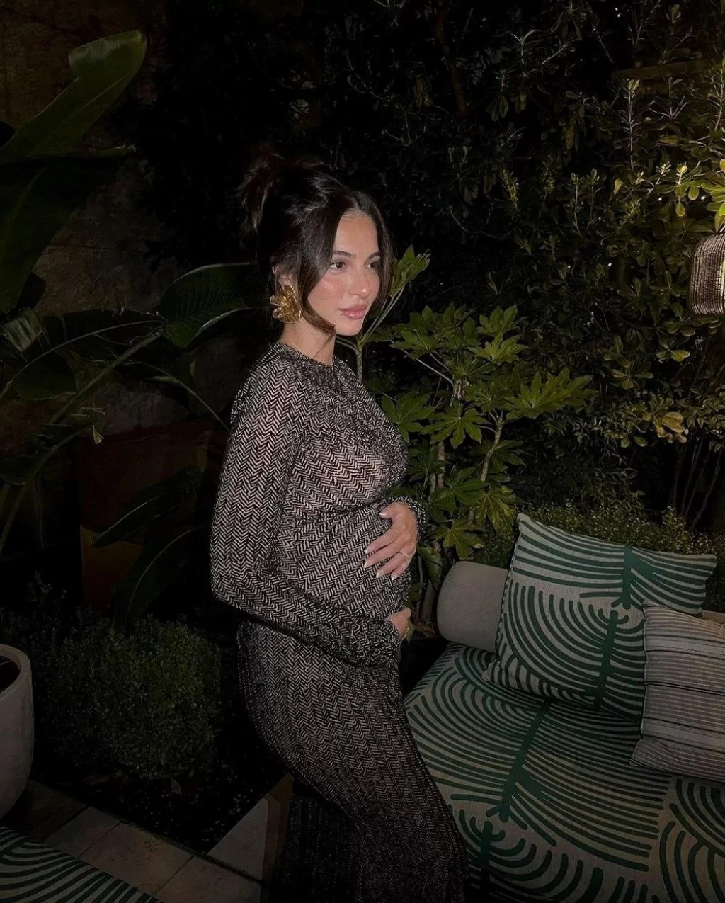 Melisa Aslı Pamuk hamile pozlarını paylaştı