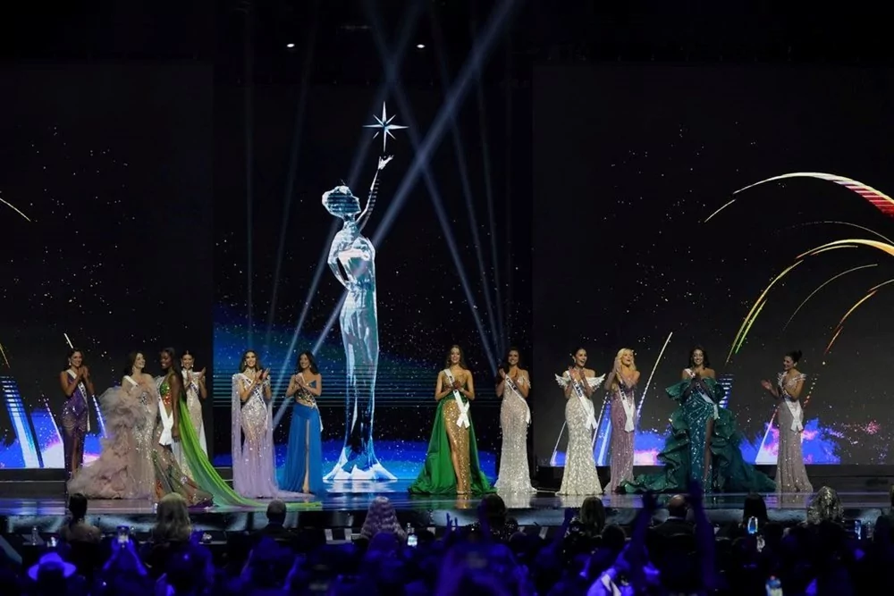 Türkiye'nin dereceye giremeyen kainat güzeli Ayliz Duman'dan açıklama