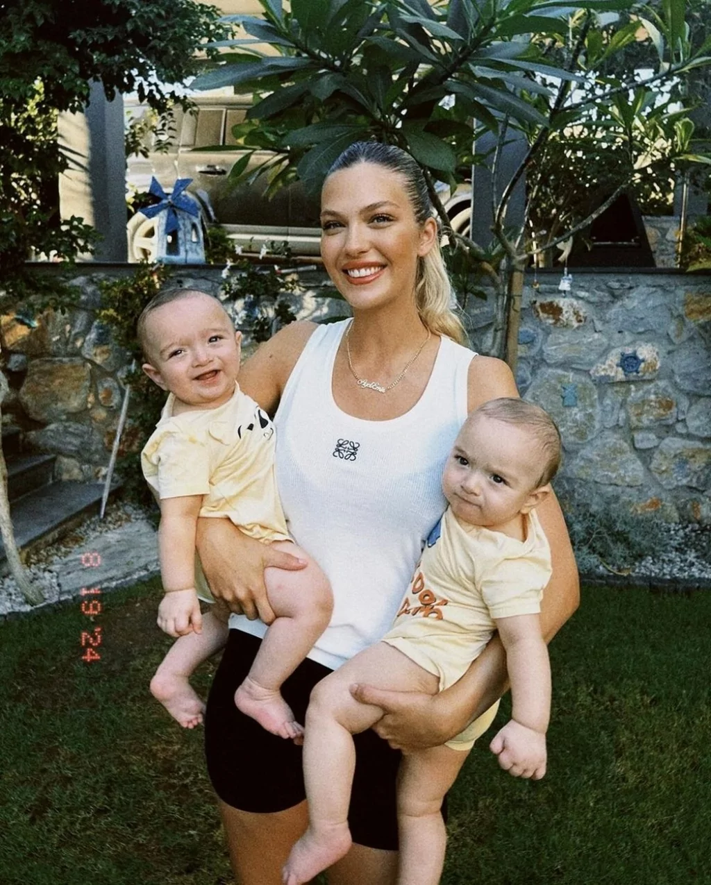 İdo Tatlıses'in eşi Yasemin: Biri daha baskın biri daha güler yüzlü