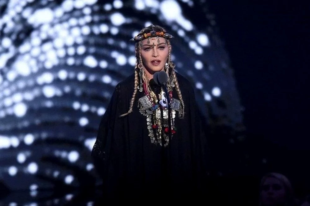Madonna'nın filmi çekilemiyor! Film mi yoksa dizi mi olacak?