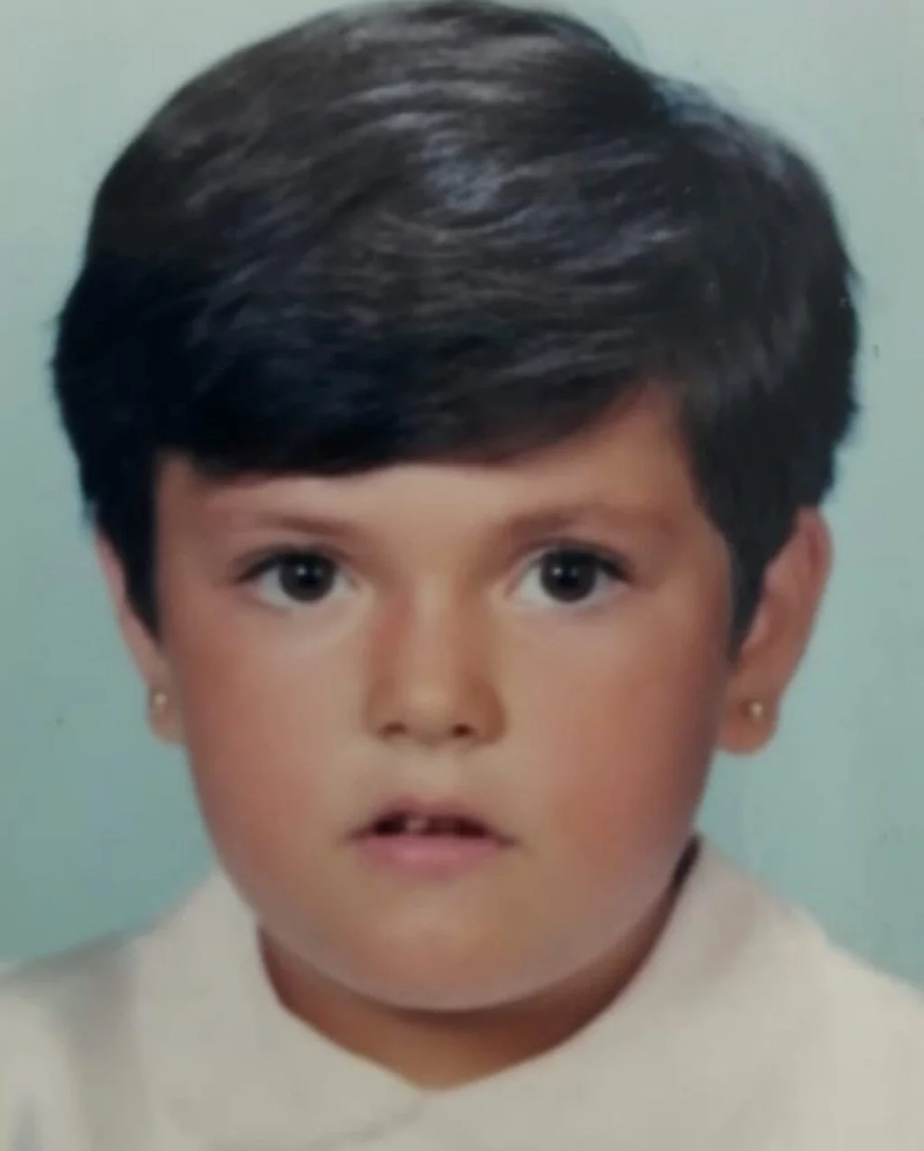 Yıllar sonra tekrar aynı dizide rol aldılar! Ünlülerin çocukluk halleri...