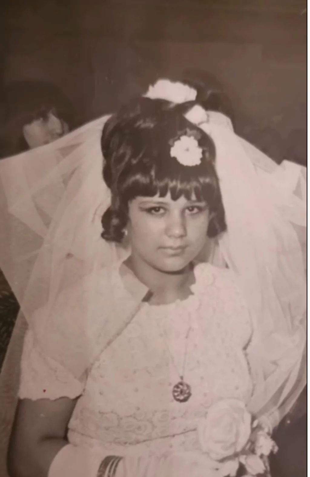 Yıllar sonra tekrar aynı dizide rol aldılar! Ünlülerin çocukluk halleri...